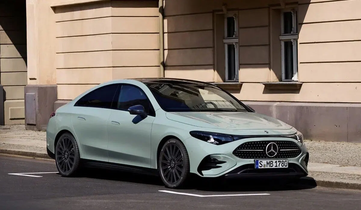 Mercedes-Benz CLA 220.webp